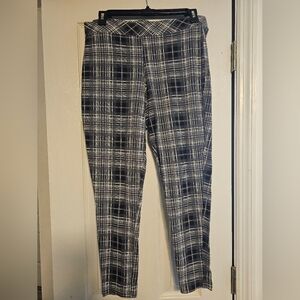 Torrid Leggings NWOT